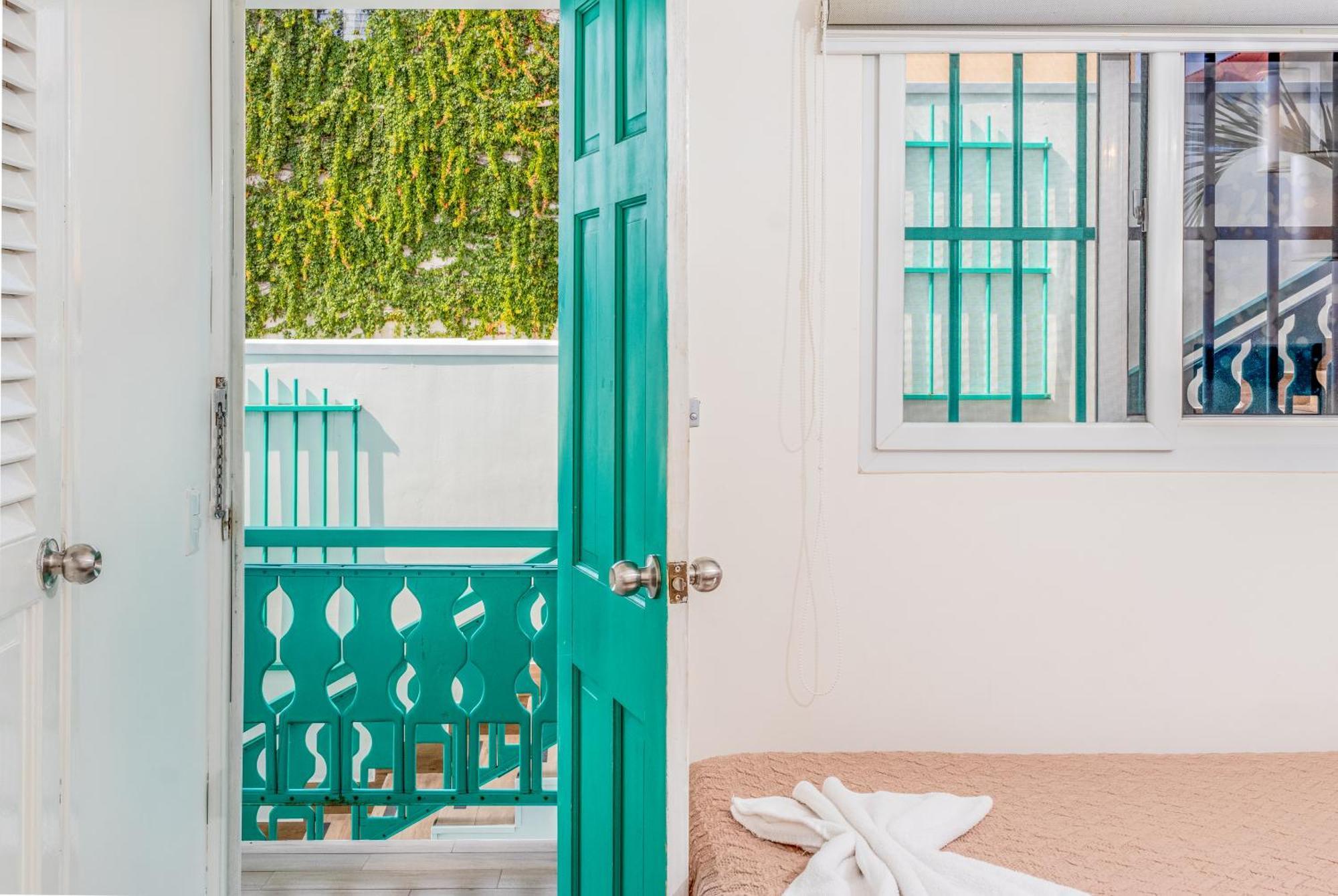 Hotel Casa Turquesa Flores Zewnętrze zdjęcie